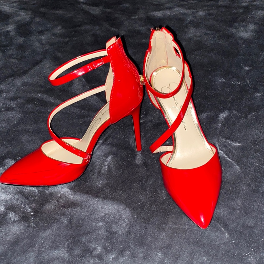 Jessica Simpson heels very cute for an office or cute date ❤️
